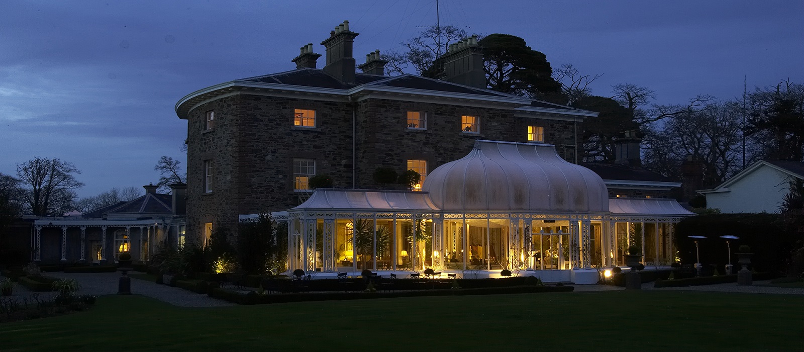 Marlfield house exterior  cropped irelandsbluebook
